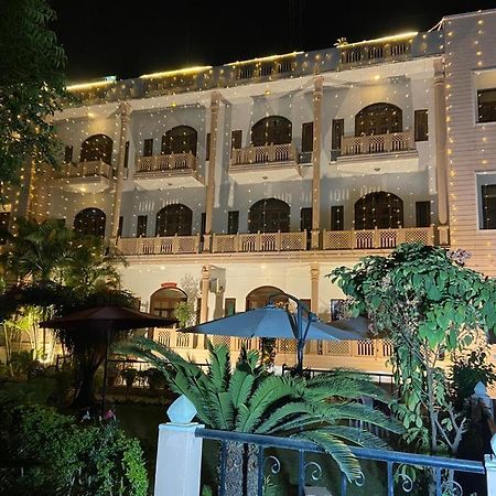 Hotel Fort View Tikamgarh Exterior photo