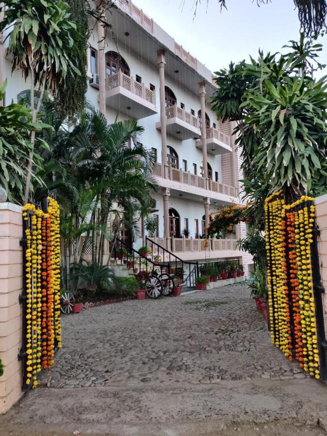 Hotel Fort View Tikamgarh Exterior photo